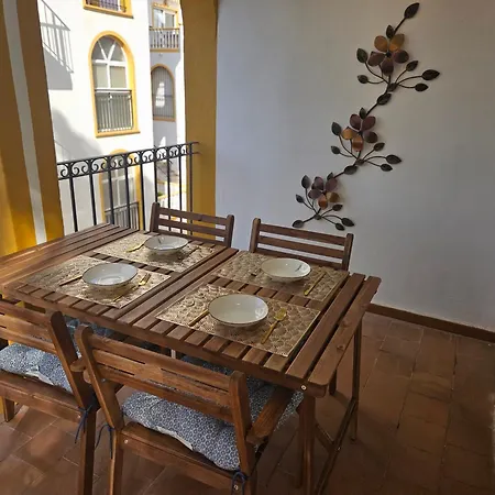 Elizabeth Apartment